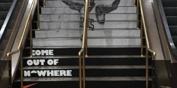 天博百家乐-以赛亚-托马斯Ins分享旧照：梦回2016，改变我一生的一年